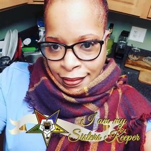 Meet your Posher, Dina